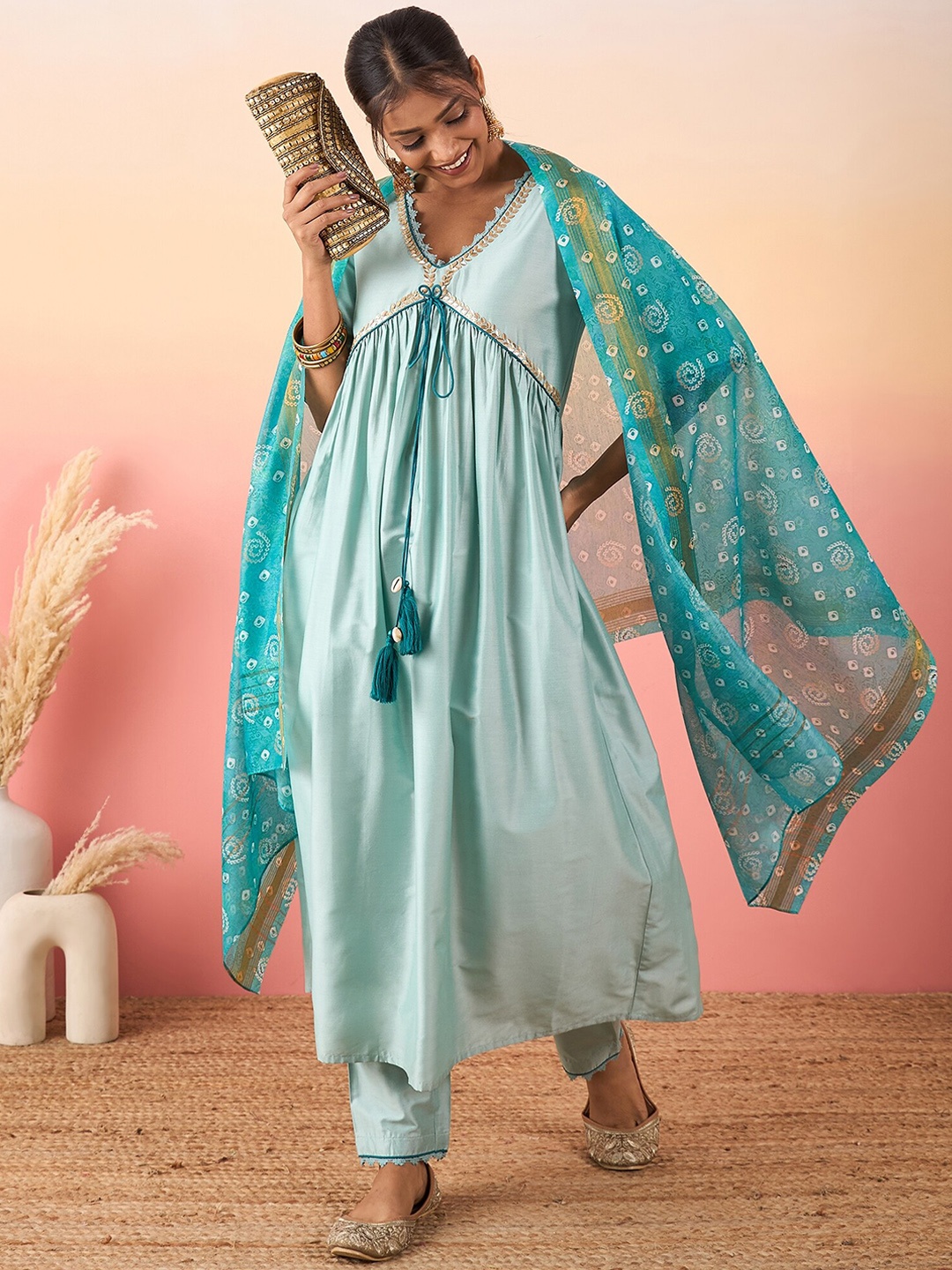 

Madhuni V Neck Empire Chanderi Silk Anarkali Kurta with Trousers & With Dupatta, Sea green