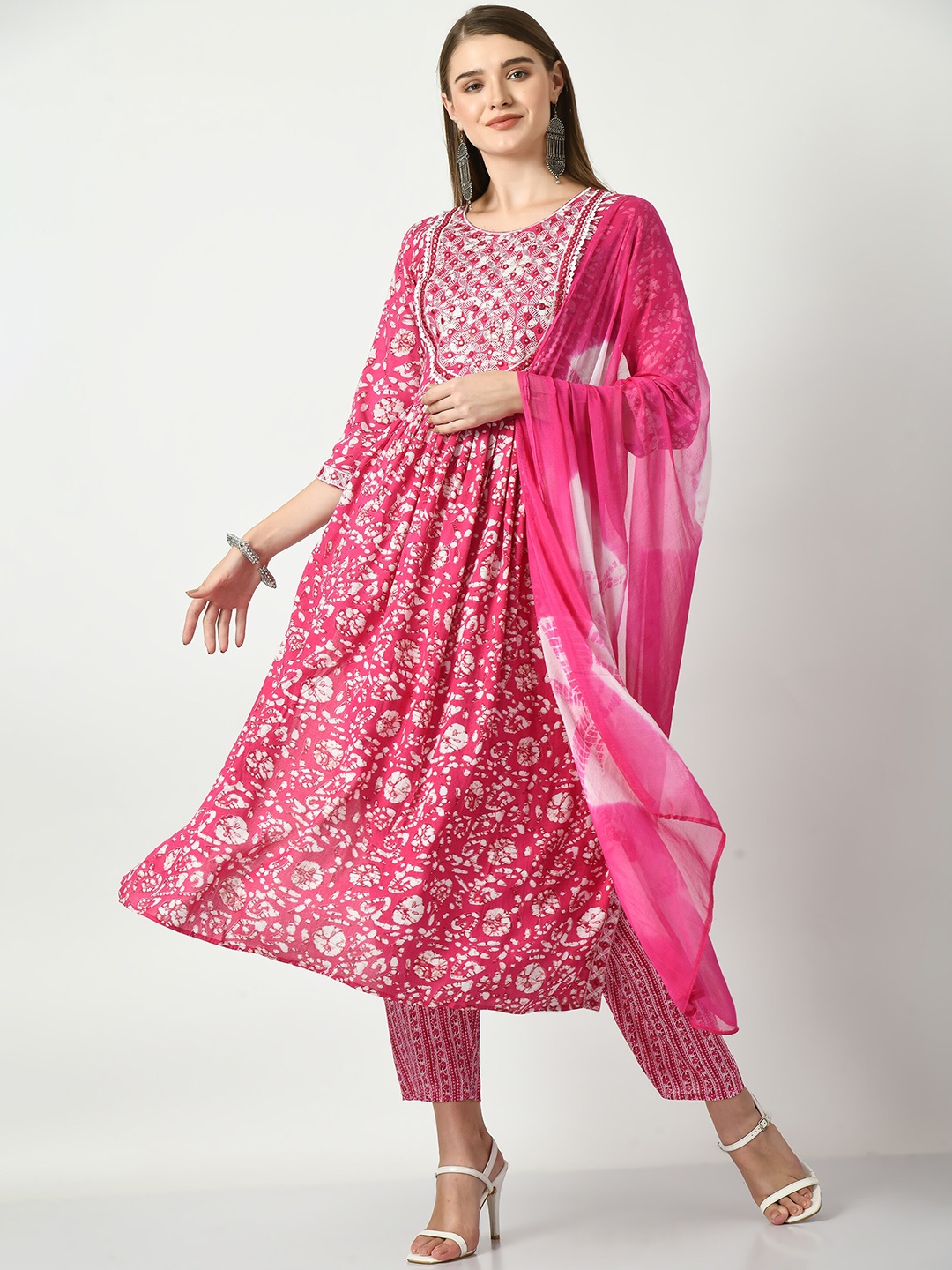 

AnjuShree Choice Floral Embroidered Mirror Work Kurta With Harem Pant & Dupatta, Pink