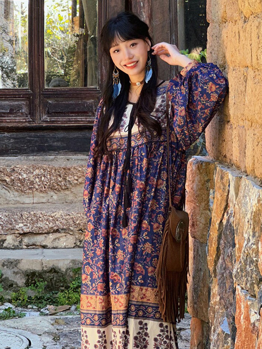 

JC Mode Floral Printed V-Neck Puff Sleeves Knee Length Cotton Fit and Flare Dress, Navy blue