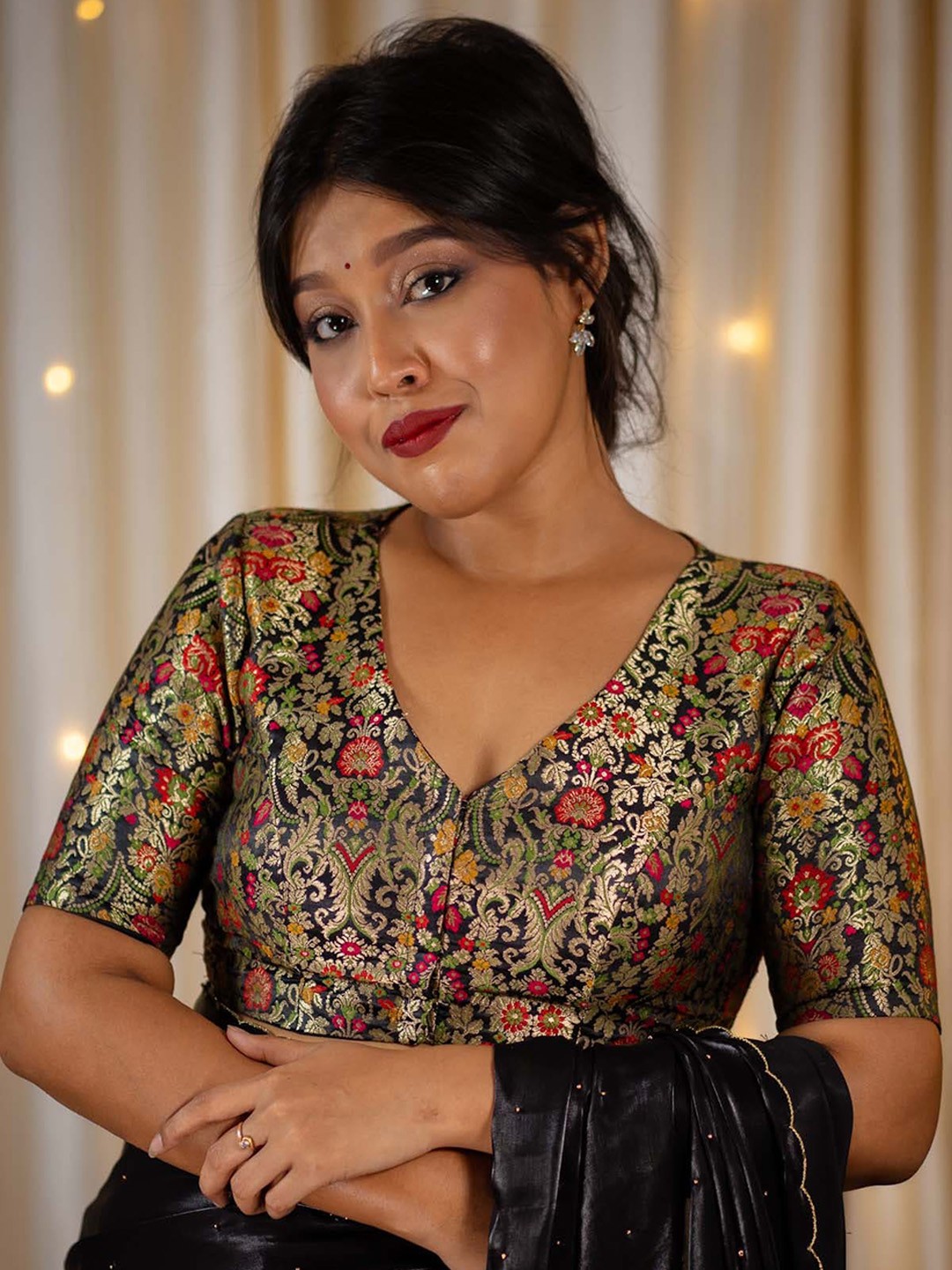 

I LOVE SAREES Woven Design Banarasi Silk Saree Blouse, Black