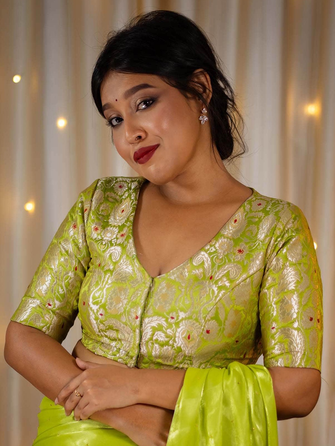 

I LOVE SAREES Embroidered Saree Blouse, Green