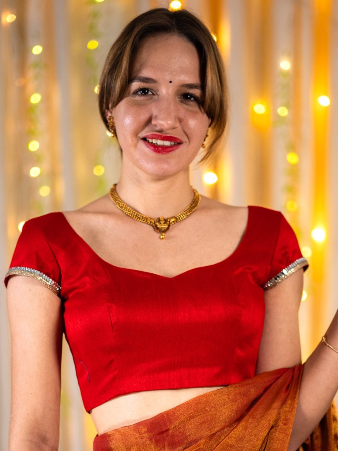 

I LOVE SAREES Embellished Padded Saree Blouse, Red