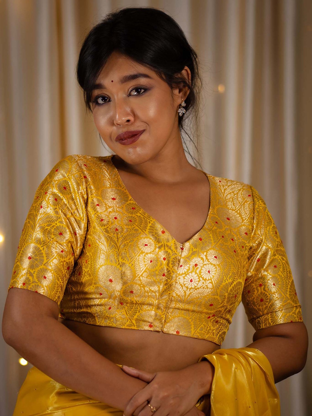 

I LOVE SAREES Woven Design Banarasi Readymade Saree Blouse, Yellow