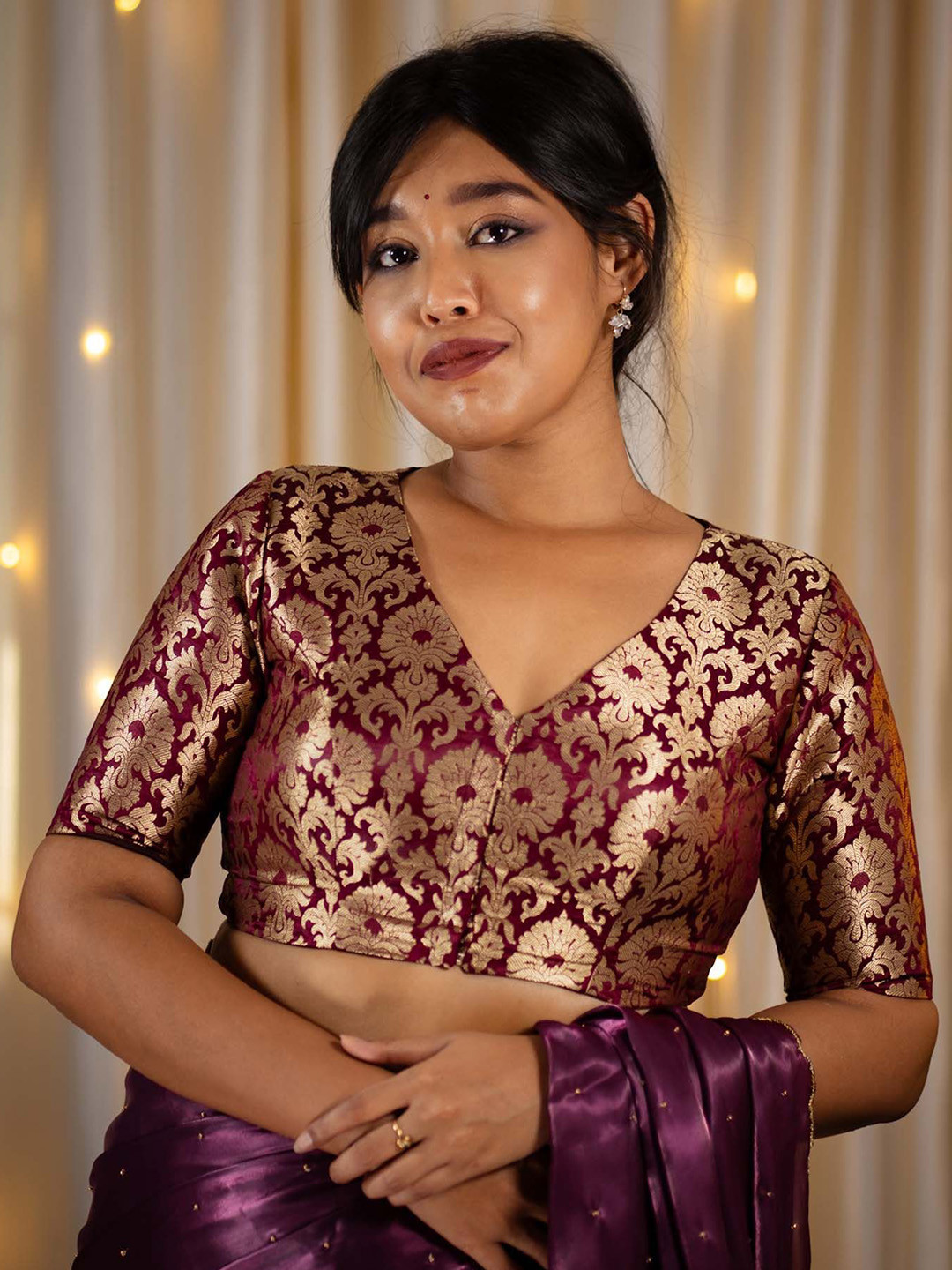 

I LOVE SAREES Woven-Design Padded V-Neck Silk Saree Blouse, Maroon