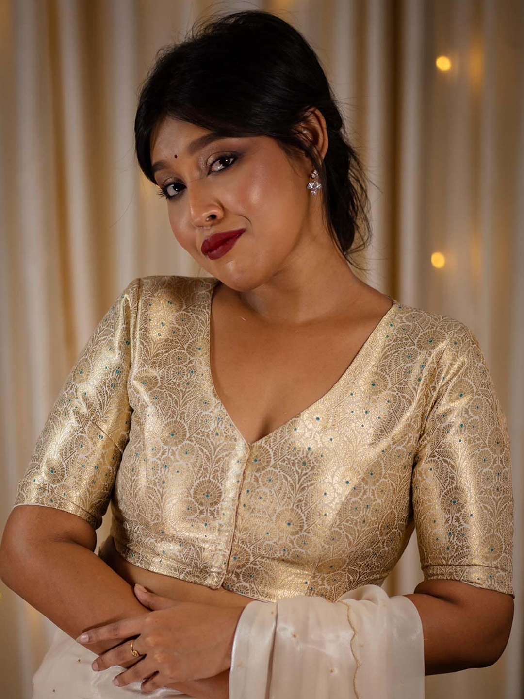 

I LOVE SAREES Woven Design V-Neck Banarasi Brocade Silk Padded Readymade Saree Blouse, Beige
