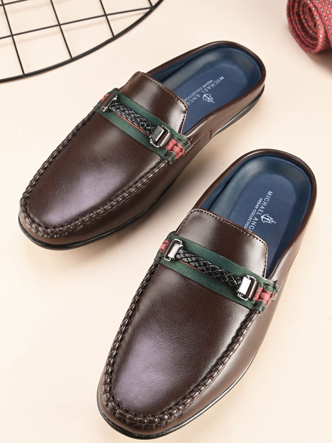 

MICHAEL ANGELO Men Round Toe Lightweight Loafers, Brown