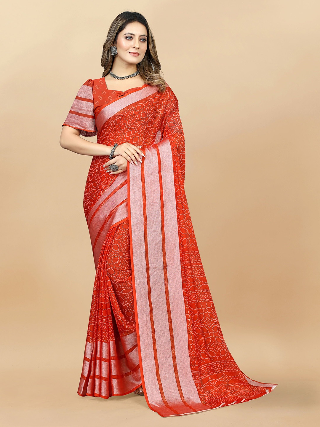 

Mitera Bandhani Zari Pure Chiffon Handloom Banarasi Saree, Red