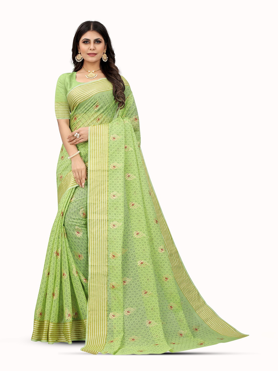 

Mitera Floral Zari Pure Cotton Banarasi Saree, Green