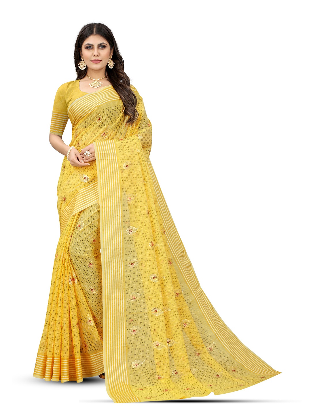

Mitera Floral Zari Pure Cotton Saree, Yellow