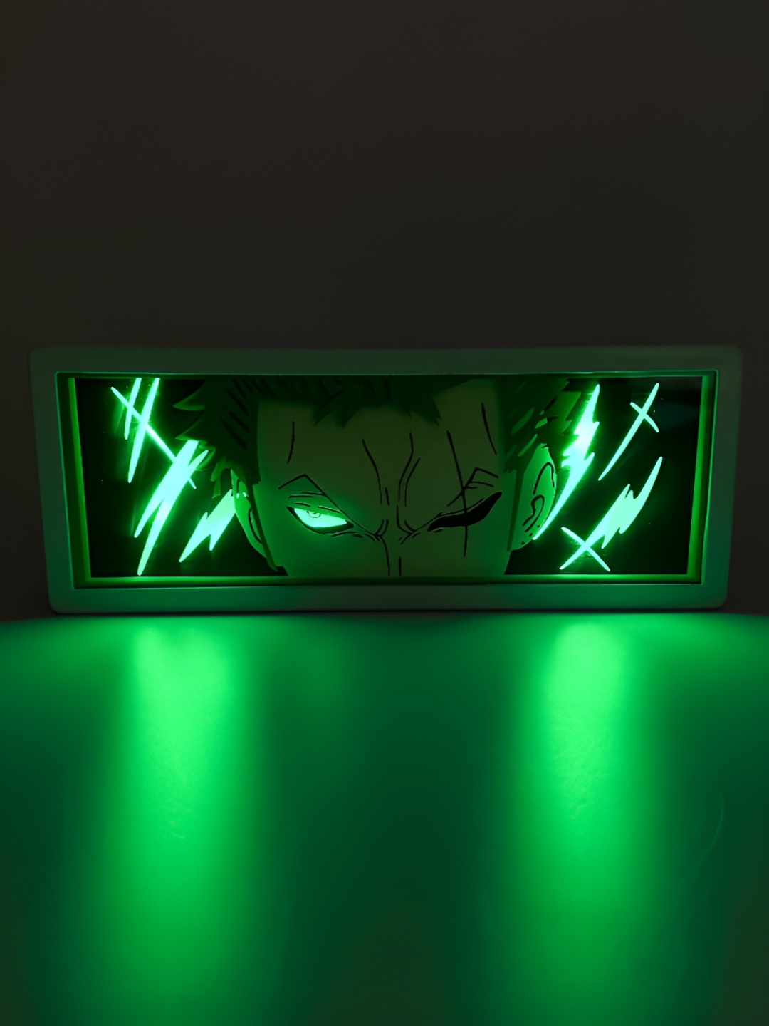 

COMICSENSE One Piece Anime Zoro Face Textured Acrylic Rectangle Table Lamp, Green