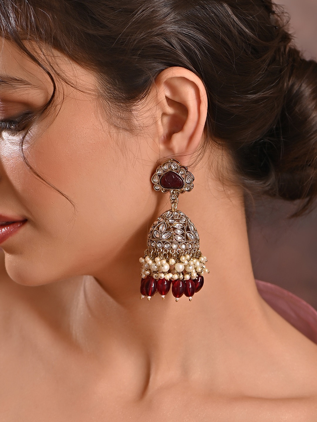 

Fida Gold-Plated Artificial Stones and Beads Studded & Beaded Dome Shaped Jhumkas Earrings