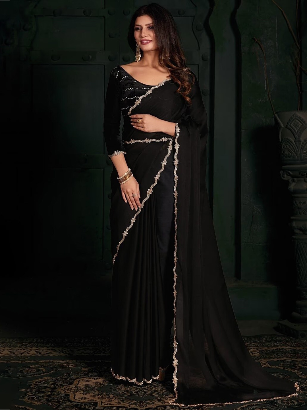 

DIVASTRI Beads and Stones Satin Saree, Black