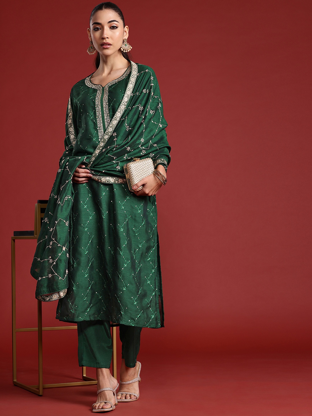 

Indo Era Floral Embroidered Sequinned Kurta With Trousers & Dupatta, Green