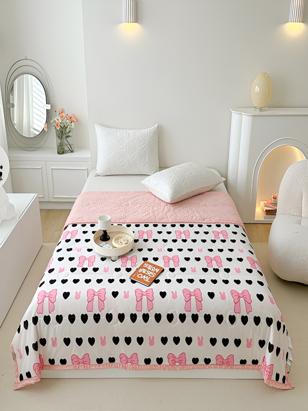 

JC HOME White & Pink Cartoon Characters AC Room 350 GSM Single Bed Quilt