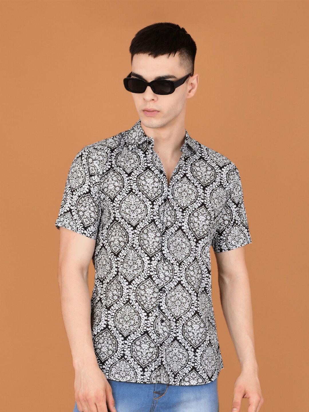 

Boholyfe Comfort Ethnic Motifs Printed Cotton Casual Shirt, Black