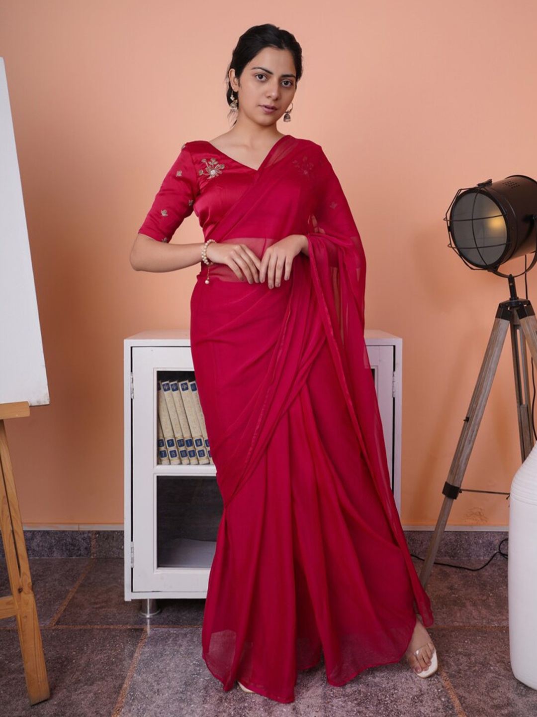 

DiraByDimple Solid Pure Chiffon Saree, Pink