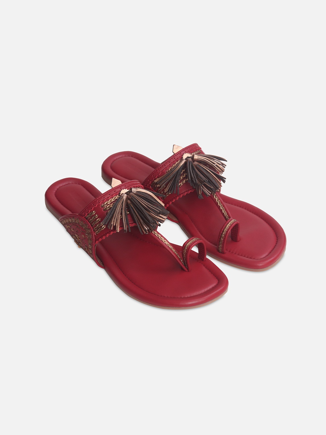 

Aprajita Toor Women Ethnic One Toe Flats with Tassels, Maroon