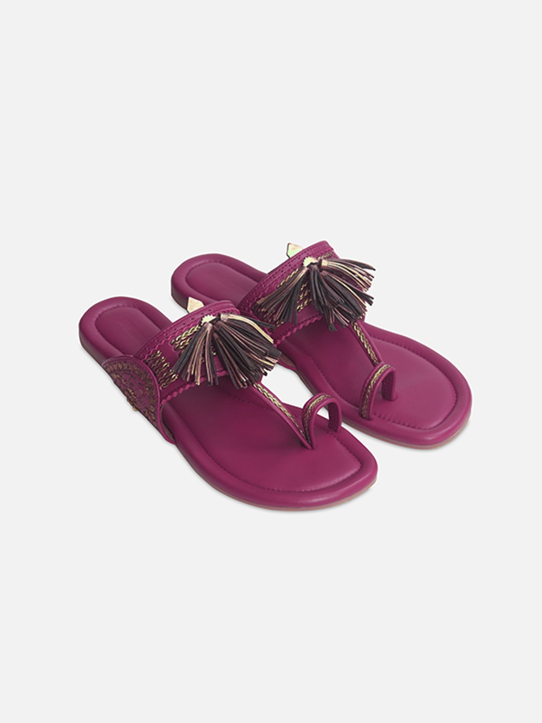 

Aprajita Toor Women Ethnic One Toe Flats with Tassels, Pink