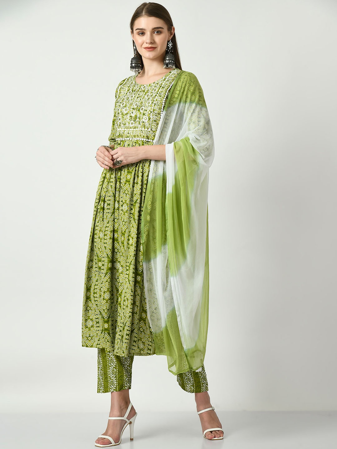 

AnjuShree Choice Ethnic Motifs Embroidered Mirror Work Kurta With Harem Pant & Dupatta, Green