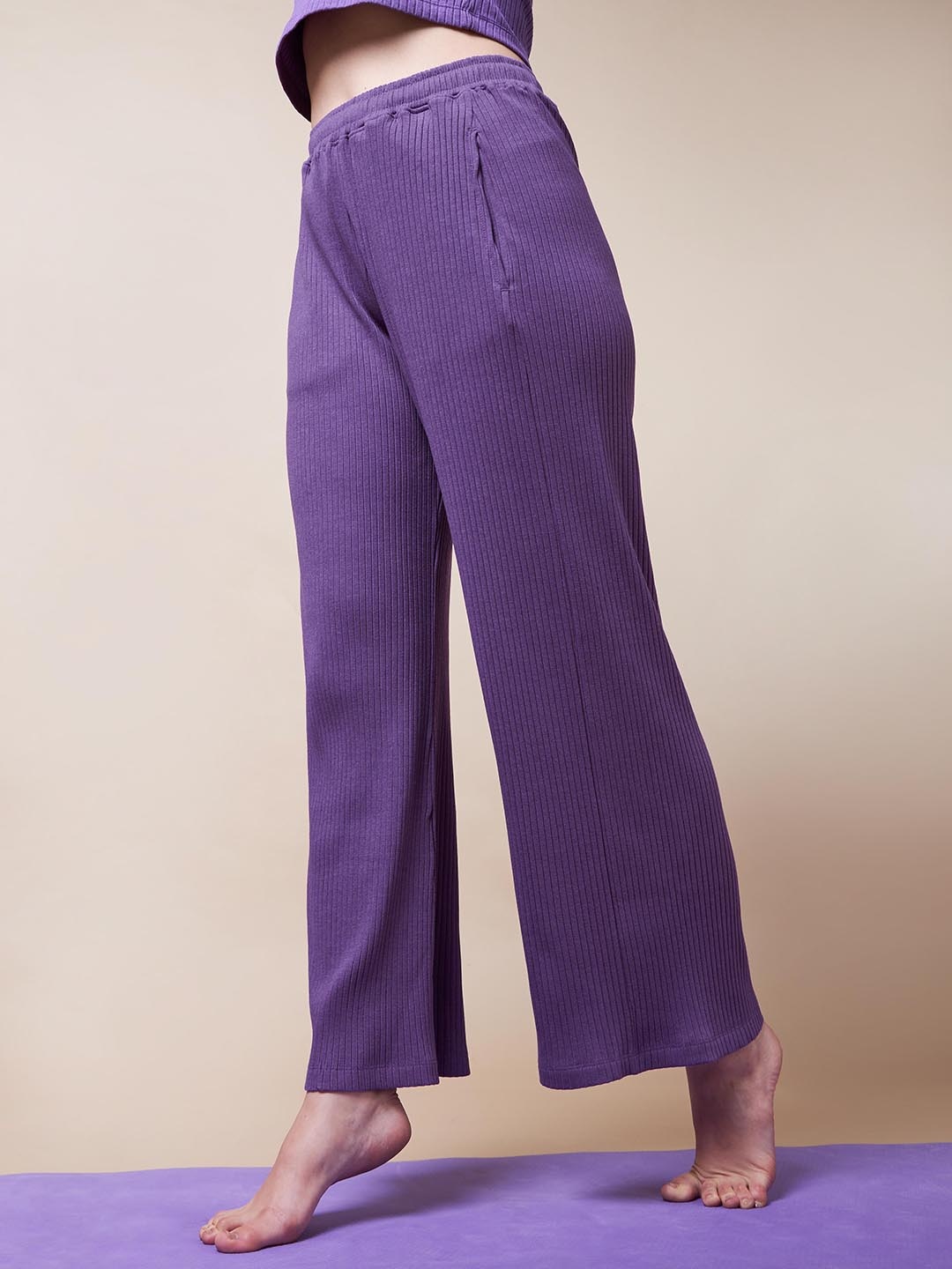 

CULT Women Ribbed Yoga Flow Pant, Purple