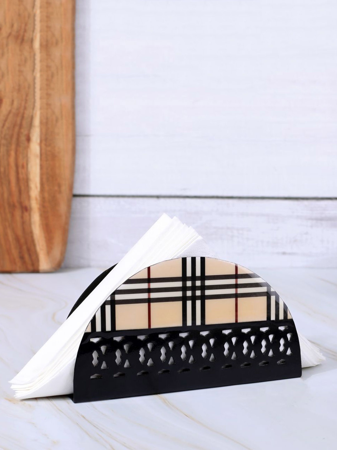 

THE HOME CO. Black & Cream Coloured Checked Iron Tissue Holder
