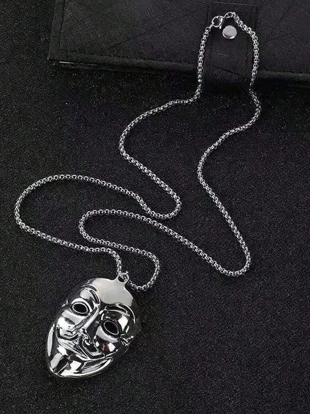 

VAGHBHATT Men Silver-Plated Quirky Mask Pendants With Chains