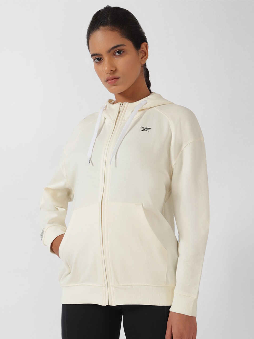 

Reebok YG W Hoodies, Cream