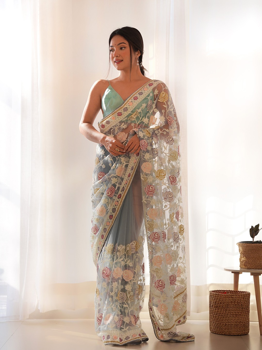 

Chandbaali Floral Embroidered Net Saree, Grey