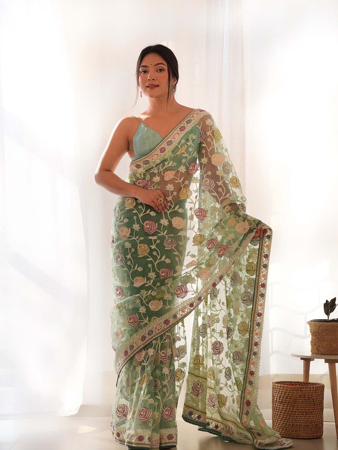 

Chandbaali Floral Embroidered Net Saree, Green