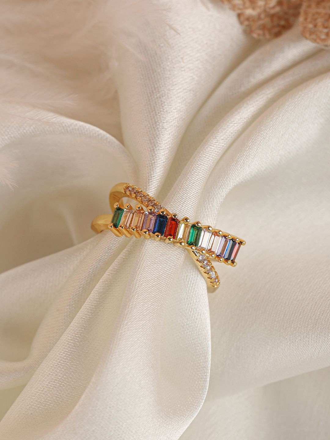 

SWASHAA 18K Gold-Plated Rhinestones-Studded Finger Ring