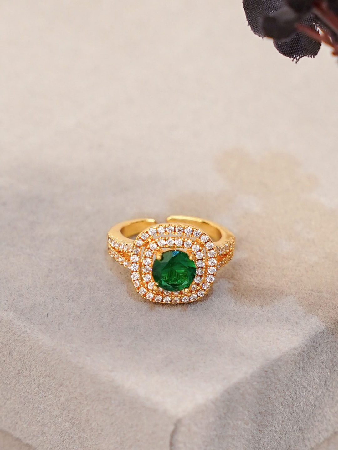 

SWASHAA Women18K Gold-Plated CZ Stone-Studded Ring