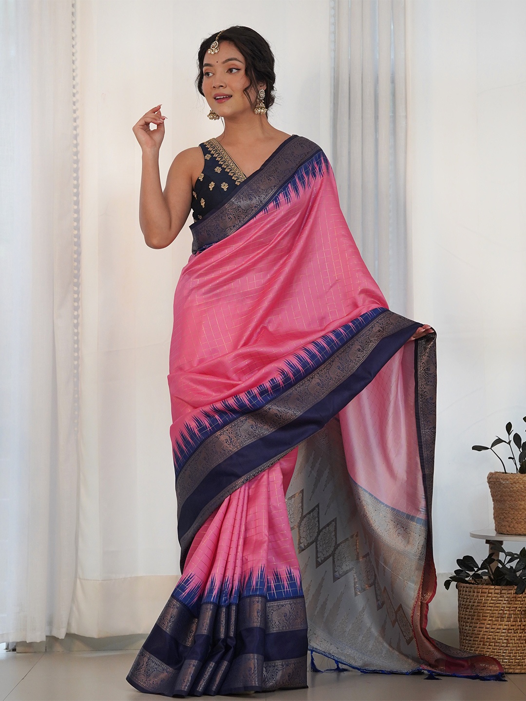 

Chandbaali Kalamkari Zari Art Silk Uppada Saree, Pink
