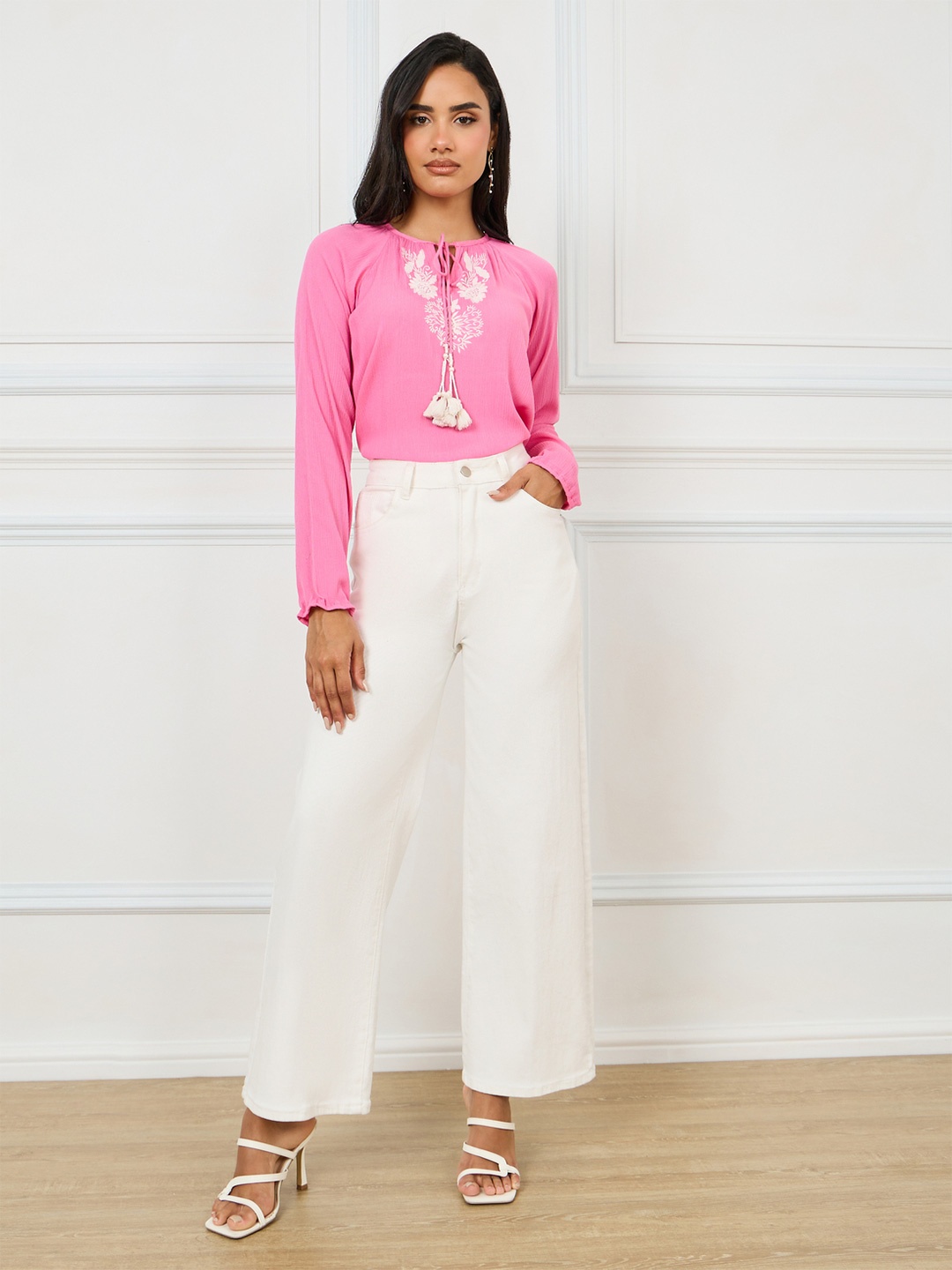 

Styli Tie-Up Neck Raglan Sleeves Embroidered Cotton Top, Pink