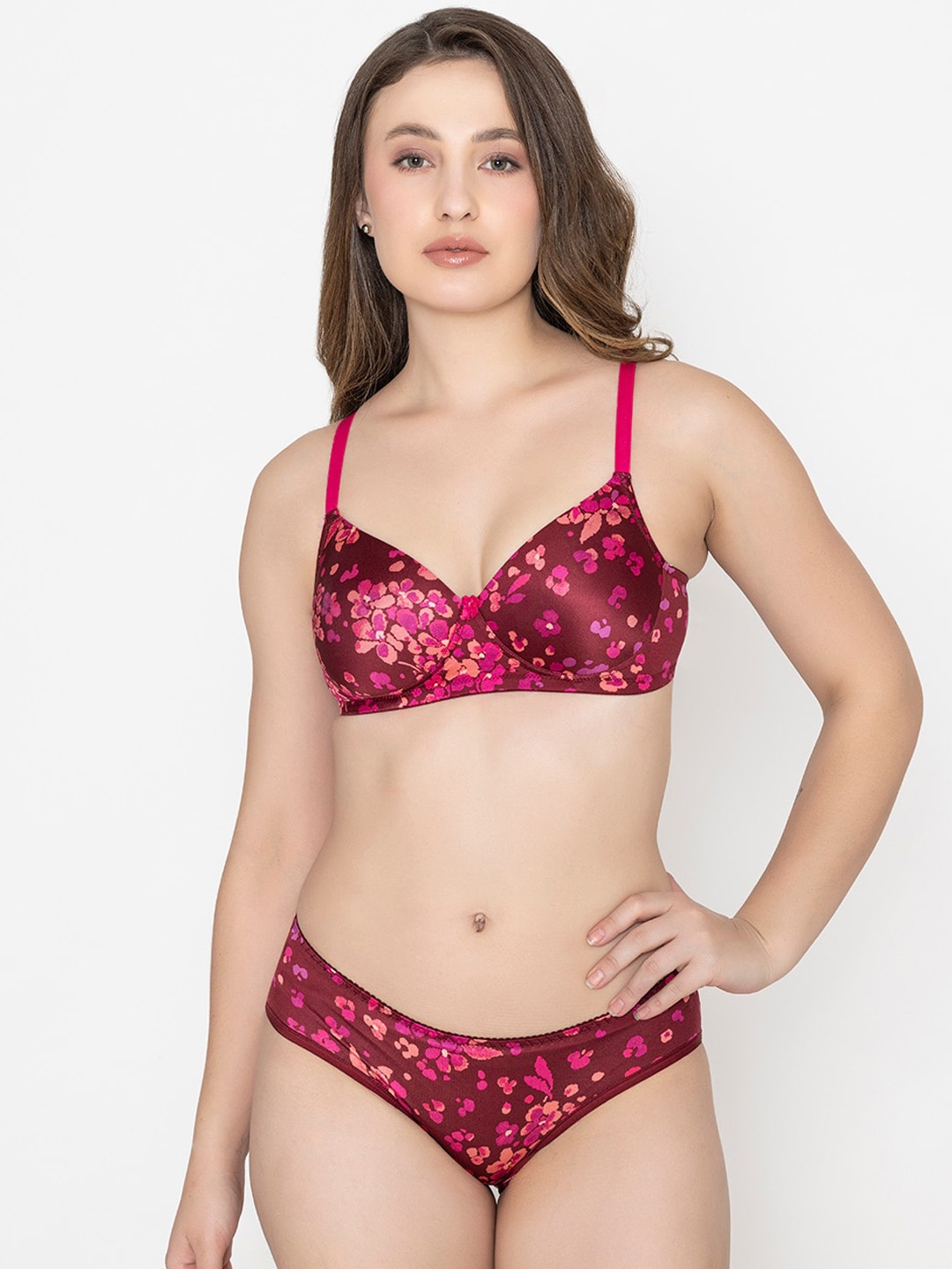 

B'ZAR Women Floral Printed Lightly Padded Bra & Mid-Rise Brief, Maroon