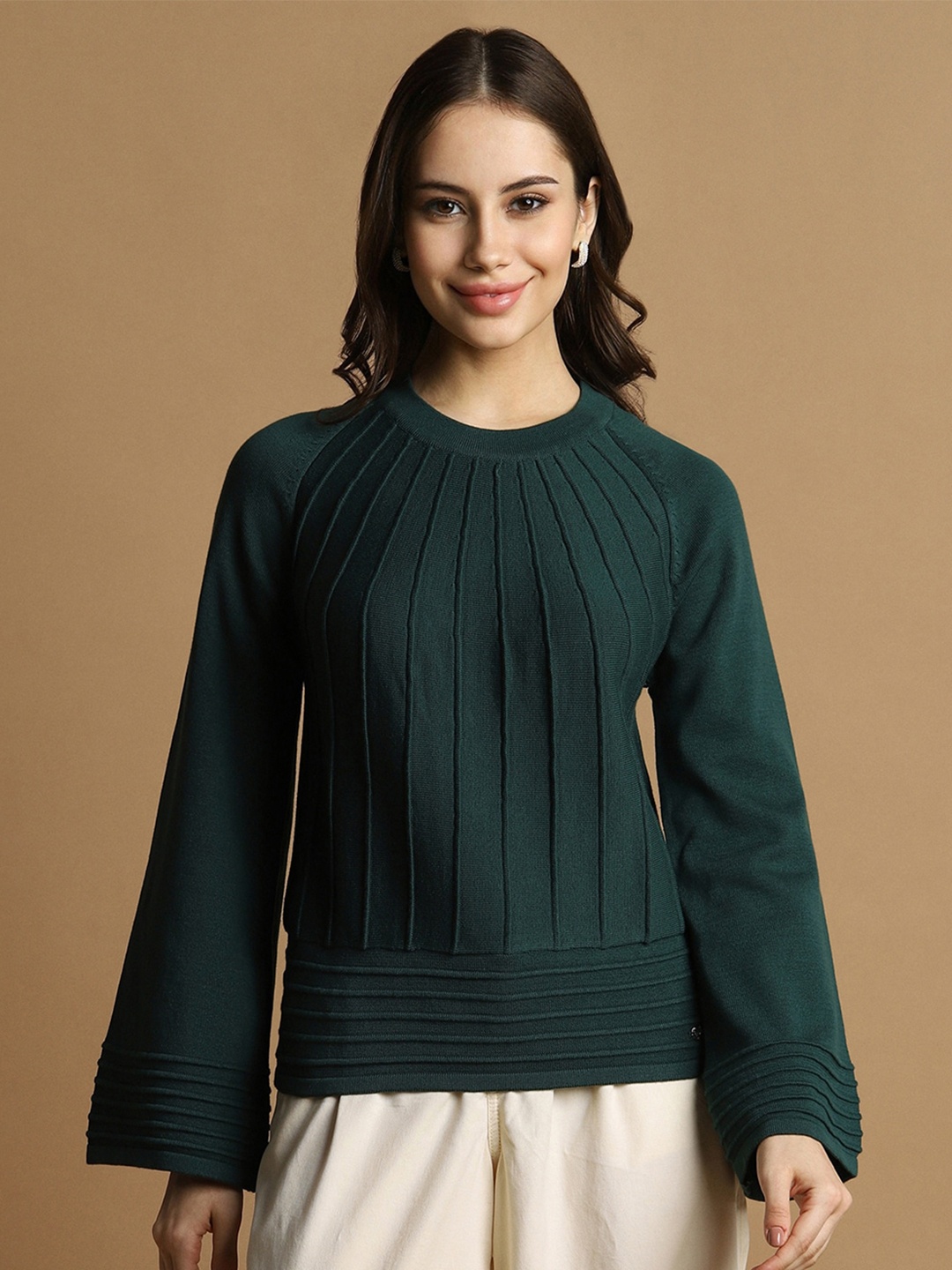 

Allen Solly Vertical Striped Reglan Sleeves Top, Green