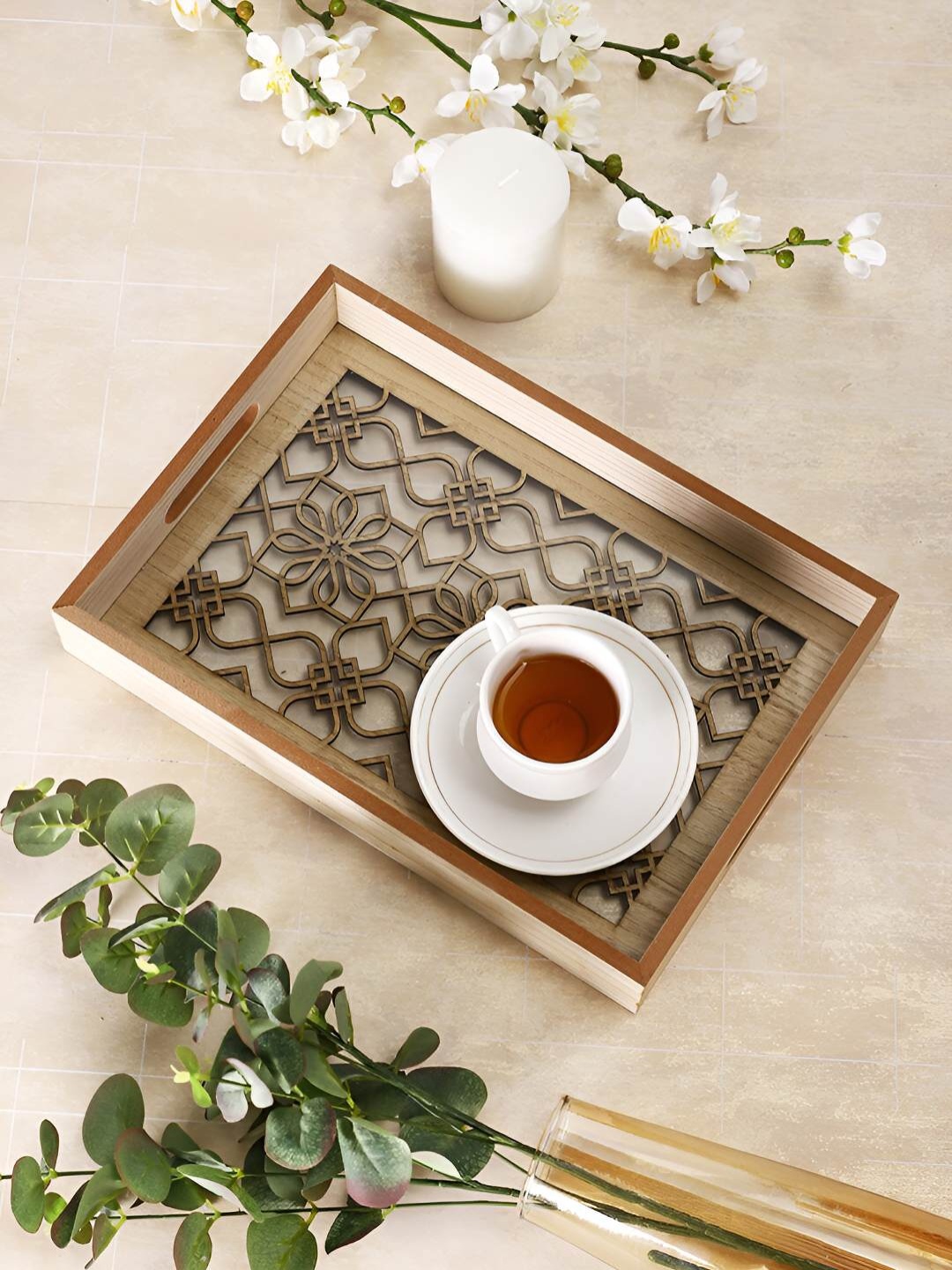 

TAYHAA Brown Wooden & Glass Serving Tray