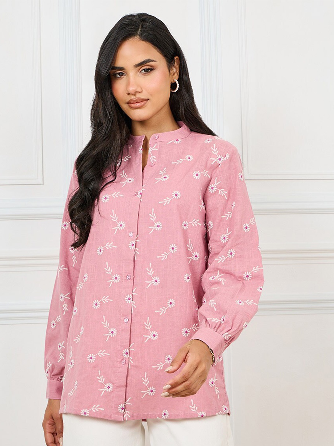 

Styli Cotton Slub Floral Embroidered Mandarin Collar Shirt, Pink