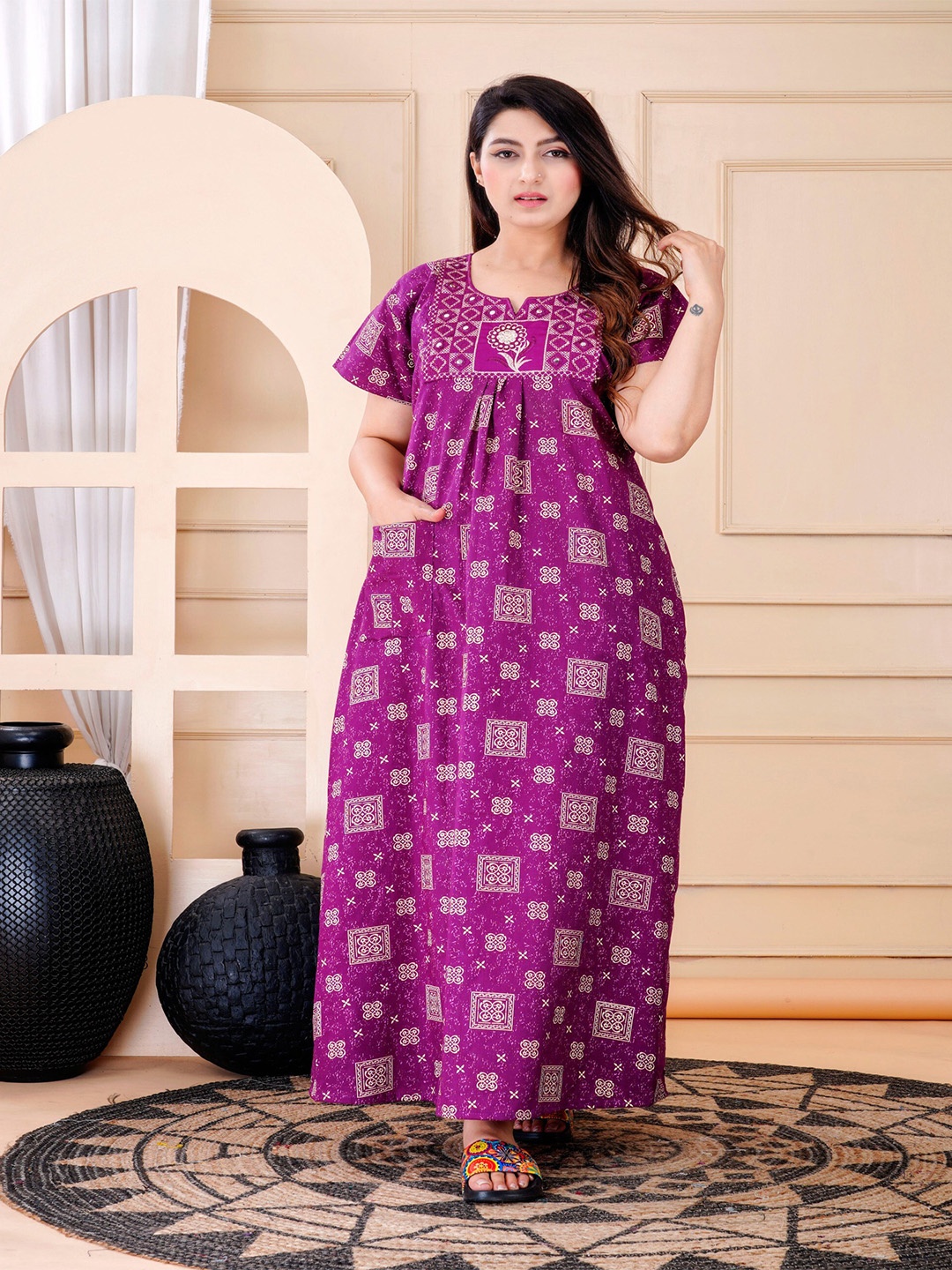 

MAYA PRINT Embroidered Maxi Nightdress, Purple