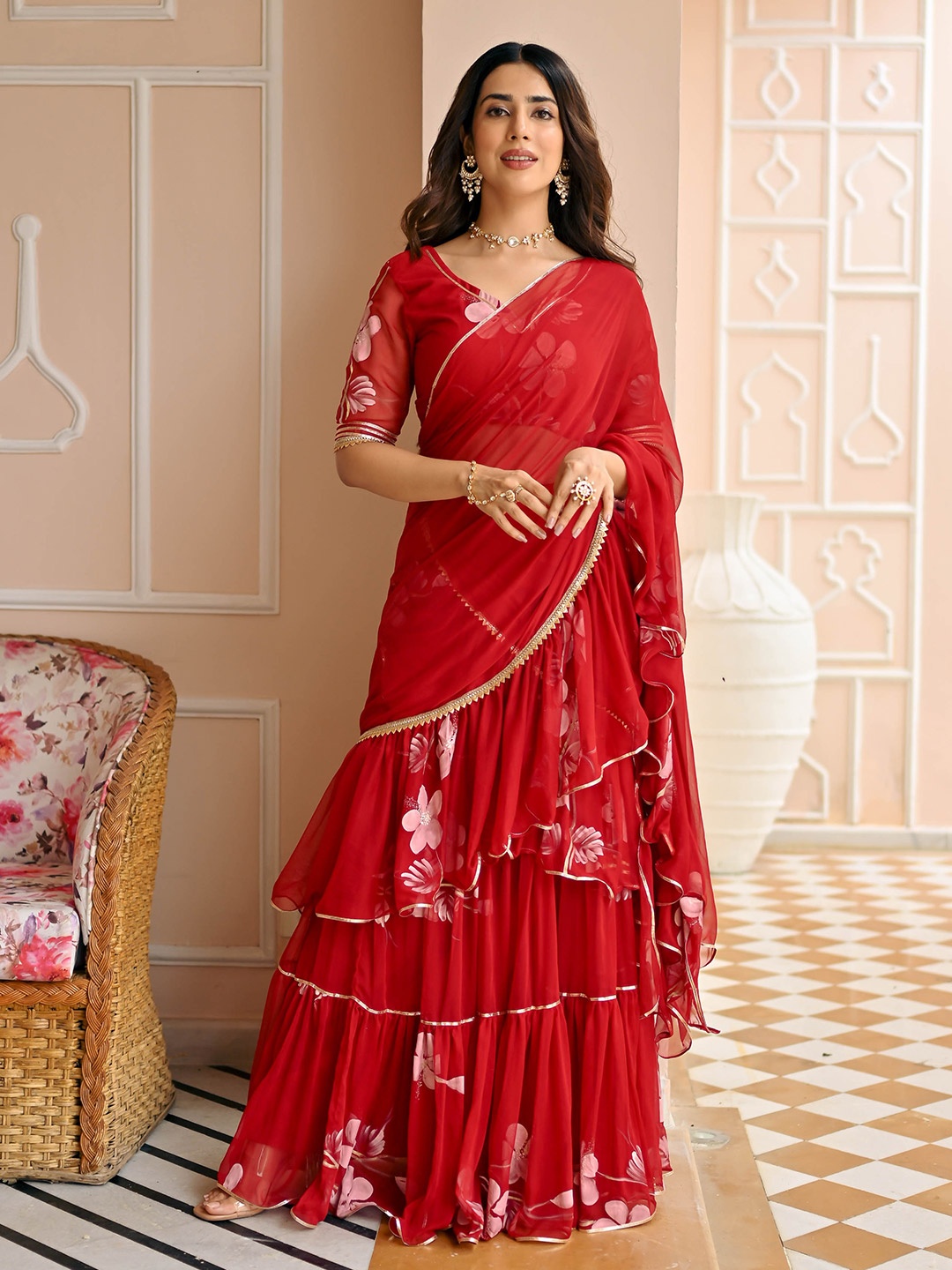 

Bunaai Floral Gotta Patti Poly Chiffon Ready to Wear Saree, Maroon