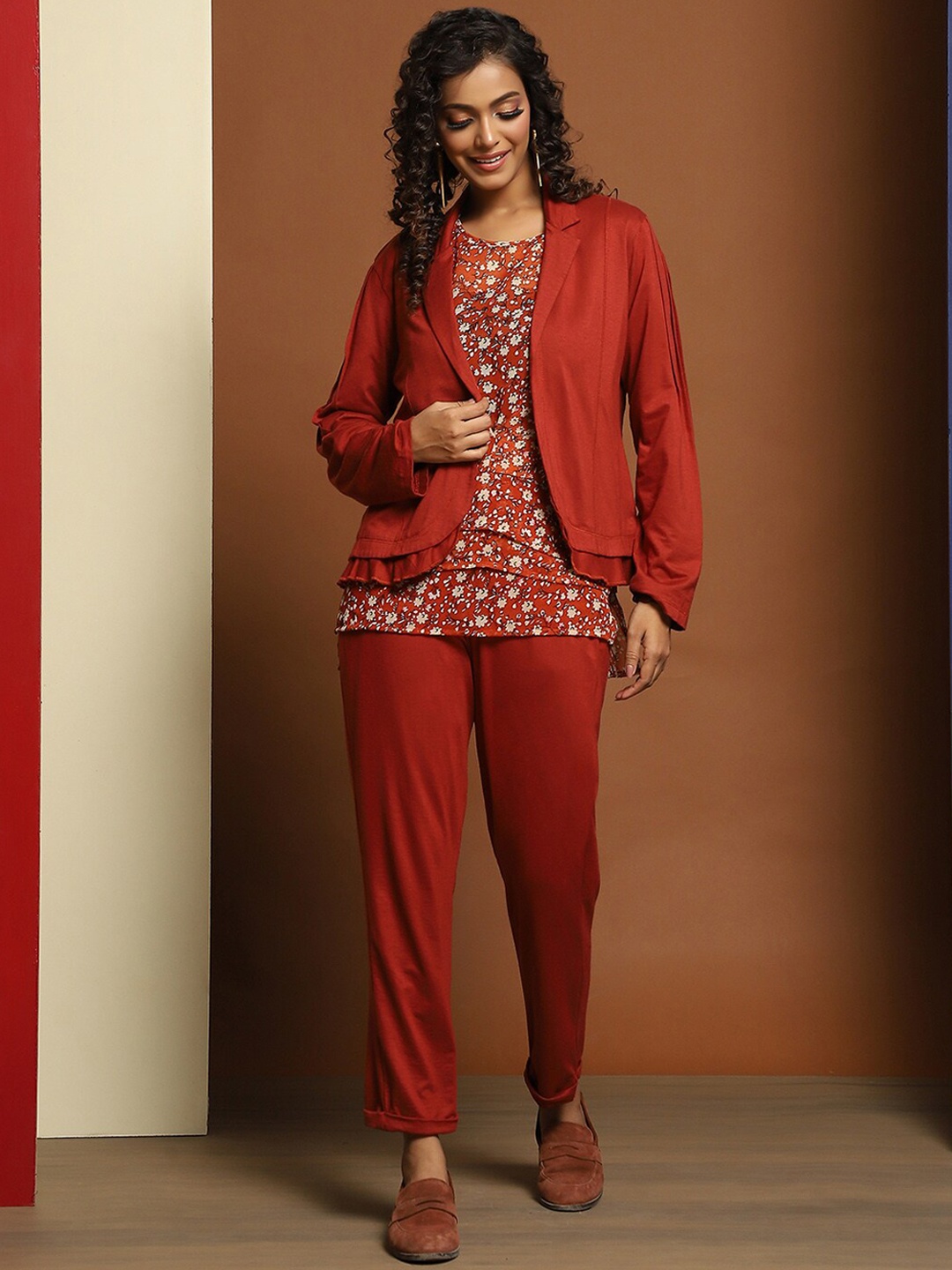 

Baawri Floral Printed Round Neck Jacket With Trousers, Rust