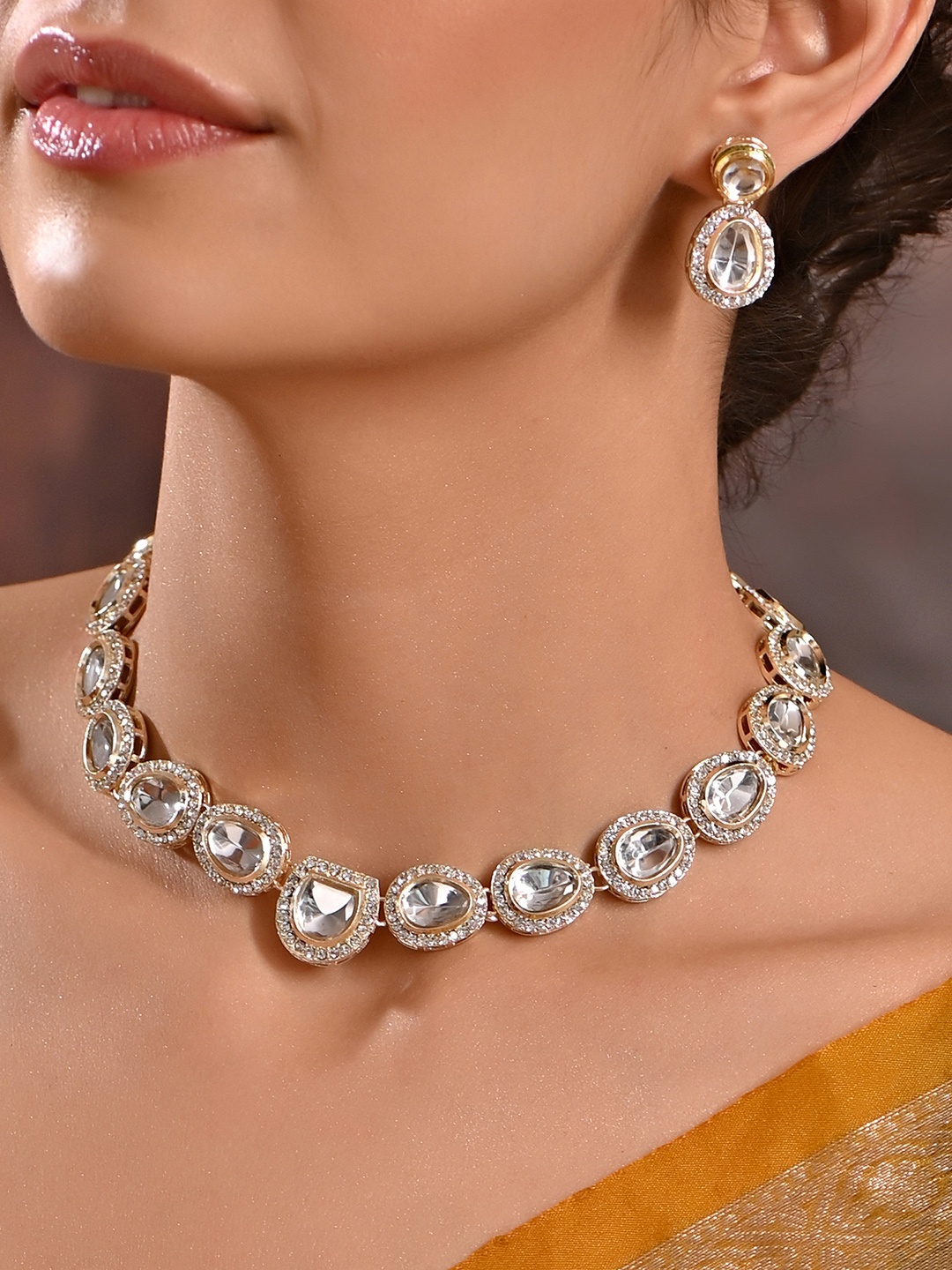 

Fida Silver-Plated Stone-Studded Choker Jewellery Set