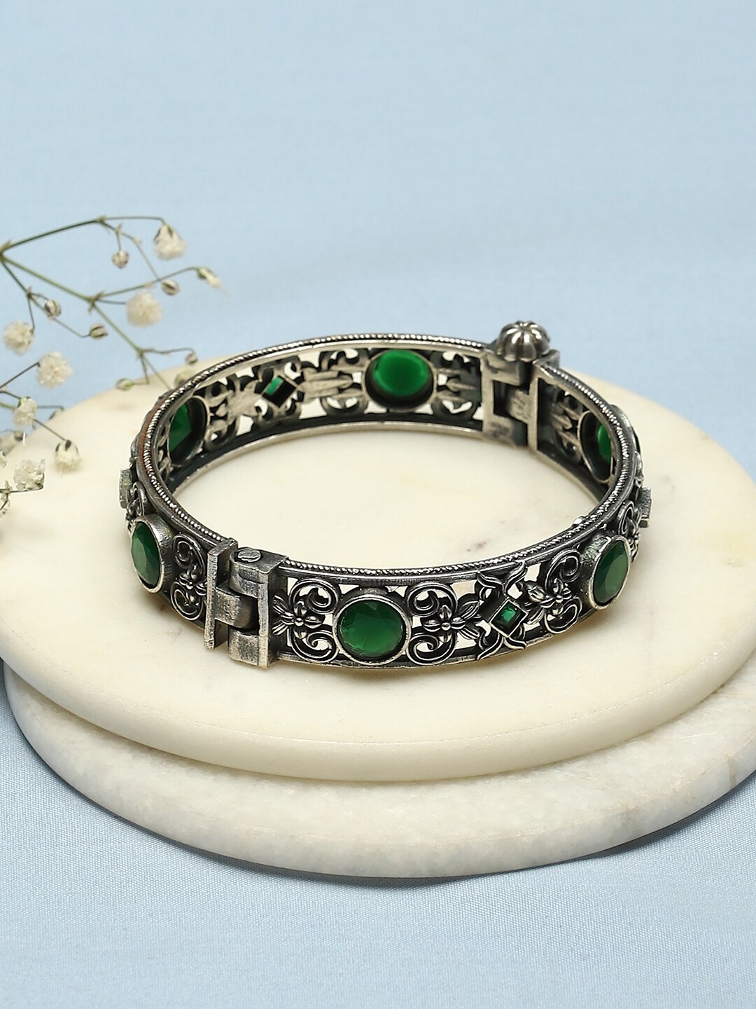 

Biba Silver-Plated Stone Studded Oxidised Bangle