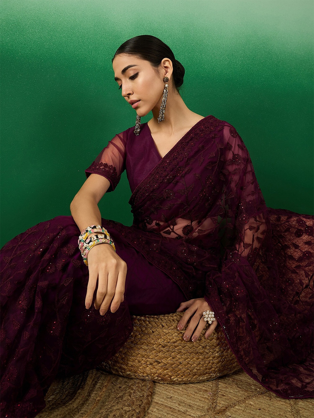 

Sangria Embroidered Saree, Burgundy