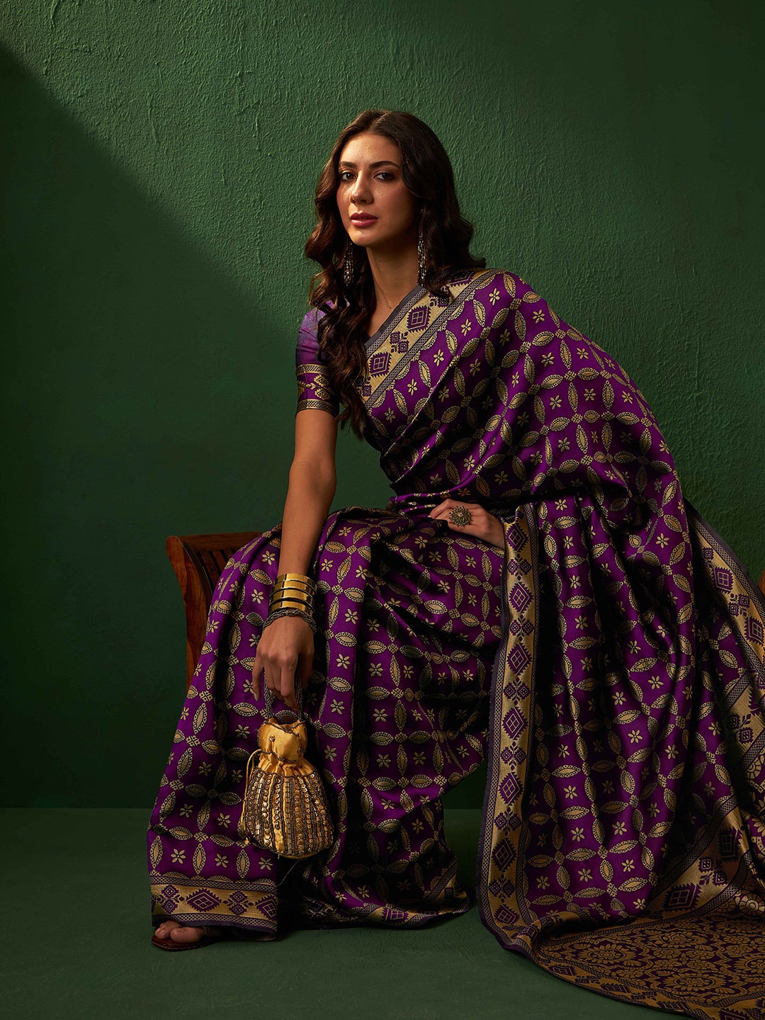 Sangria Woven-Designed Banarasi Saree, Purple