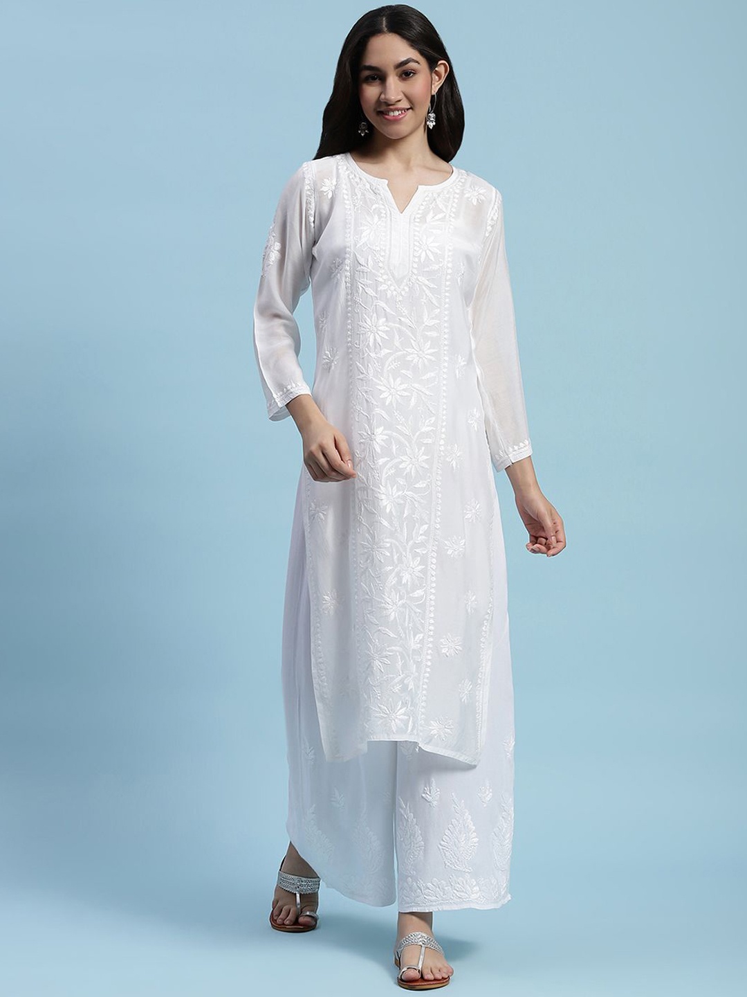 

House of Chikankari Floral Embroidered Notch Neck Chikankari Cotton Straight Kurta, White
