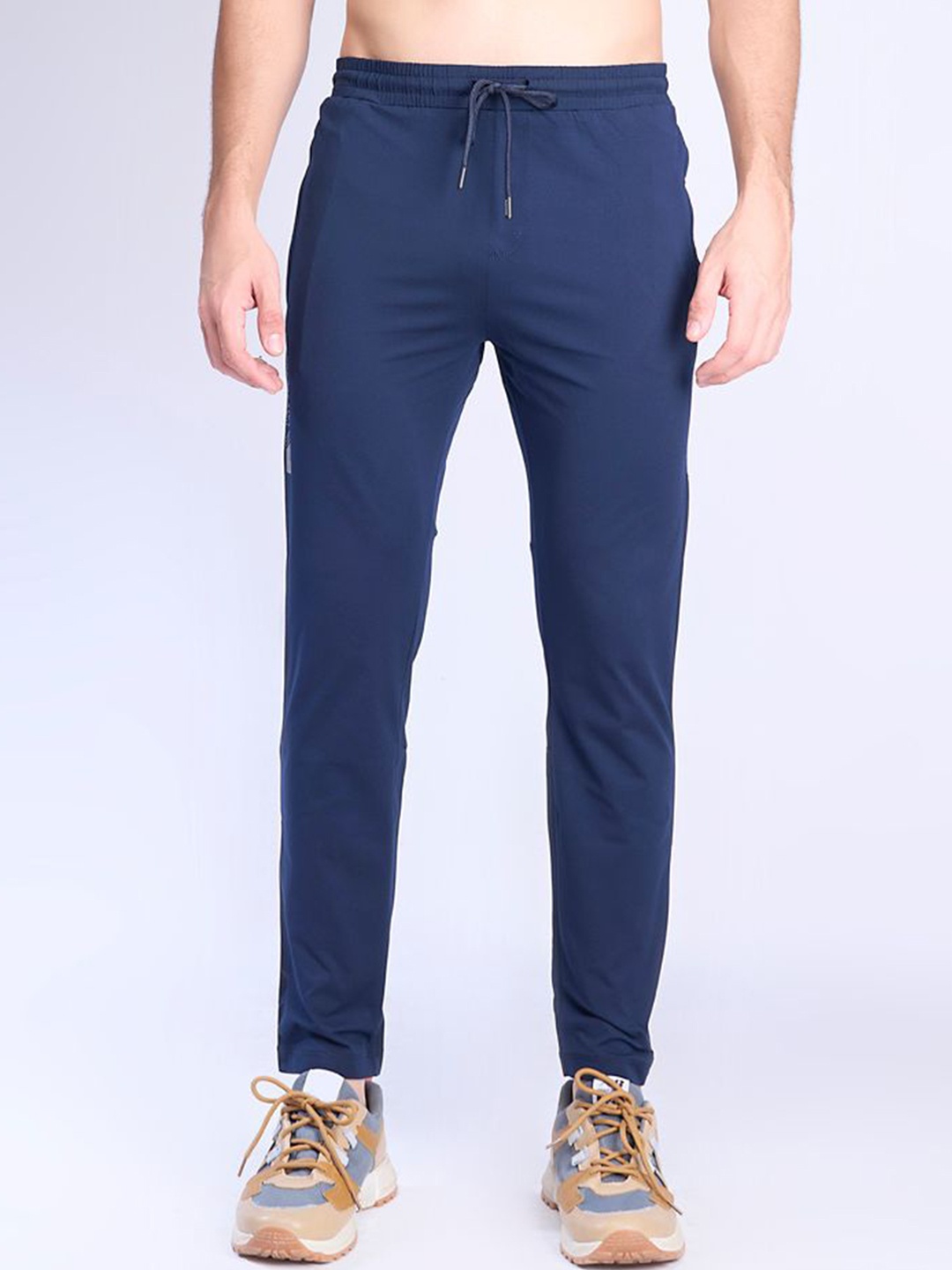 

MAXZONE Men Velocity Mid Rise Track Pants, Teal