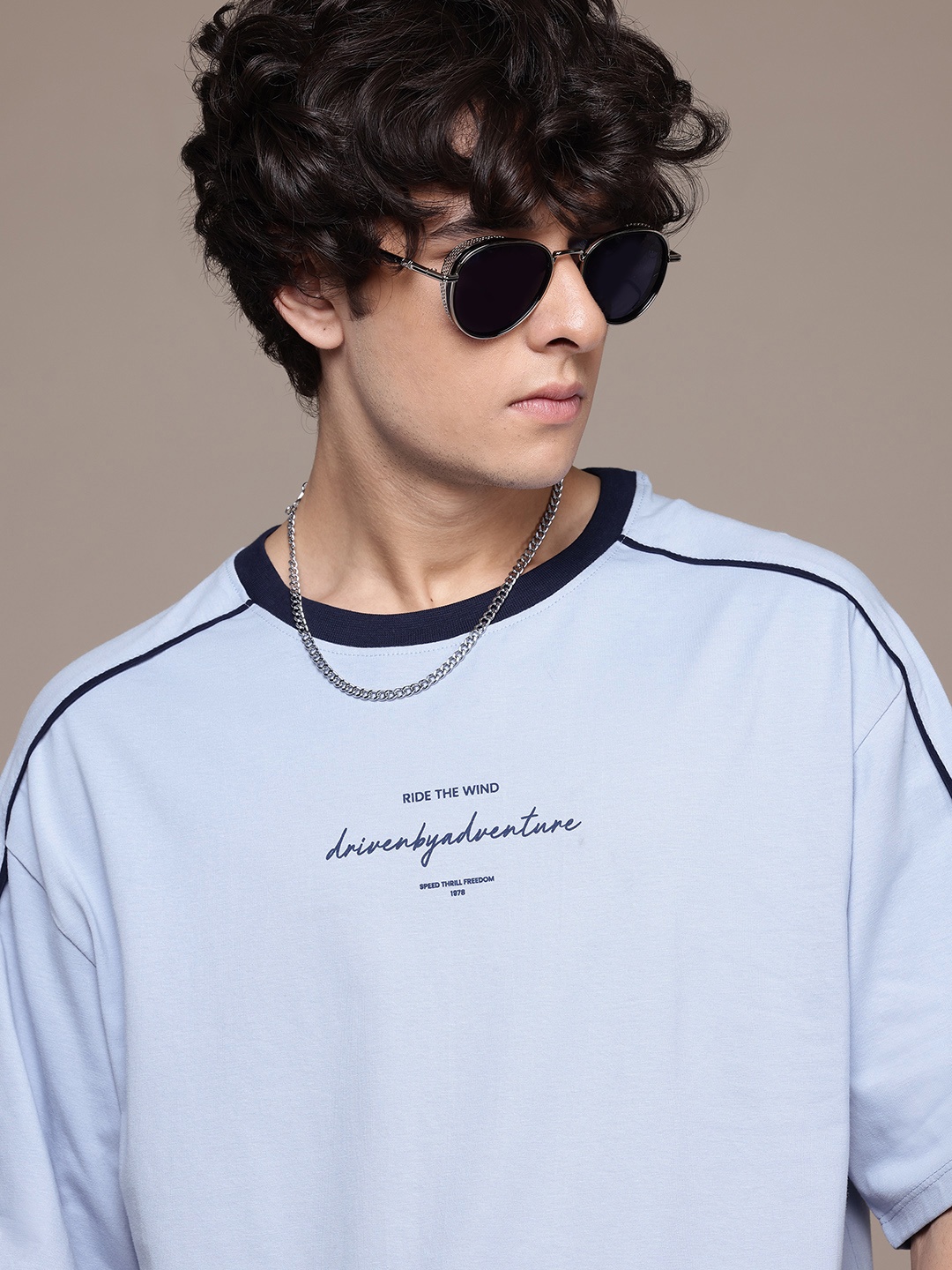 

The Roadster Lifestyle Co. Printed Drop-Shoulder Sleeves Pure Cotton Relaxed Fit T-Shirt, Blue