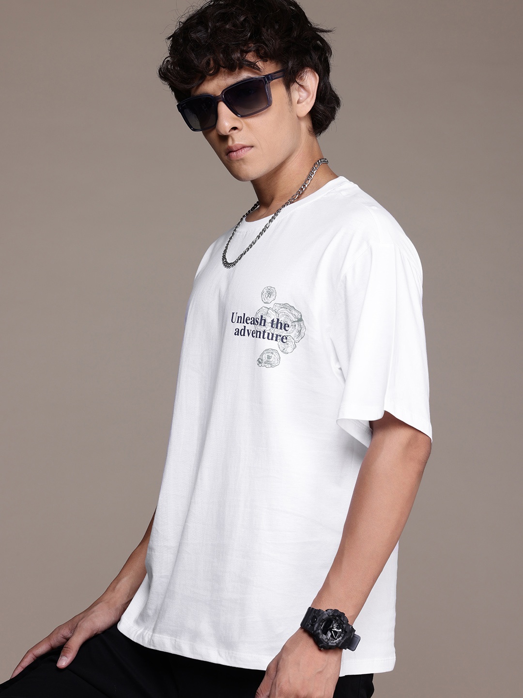 

The Roadster Lifestyle Co. Men Relaxed Fit Pure Cotton T-shirt, White