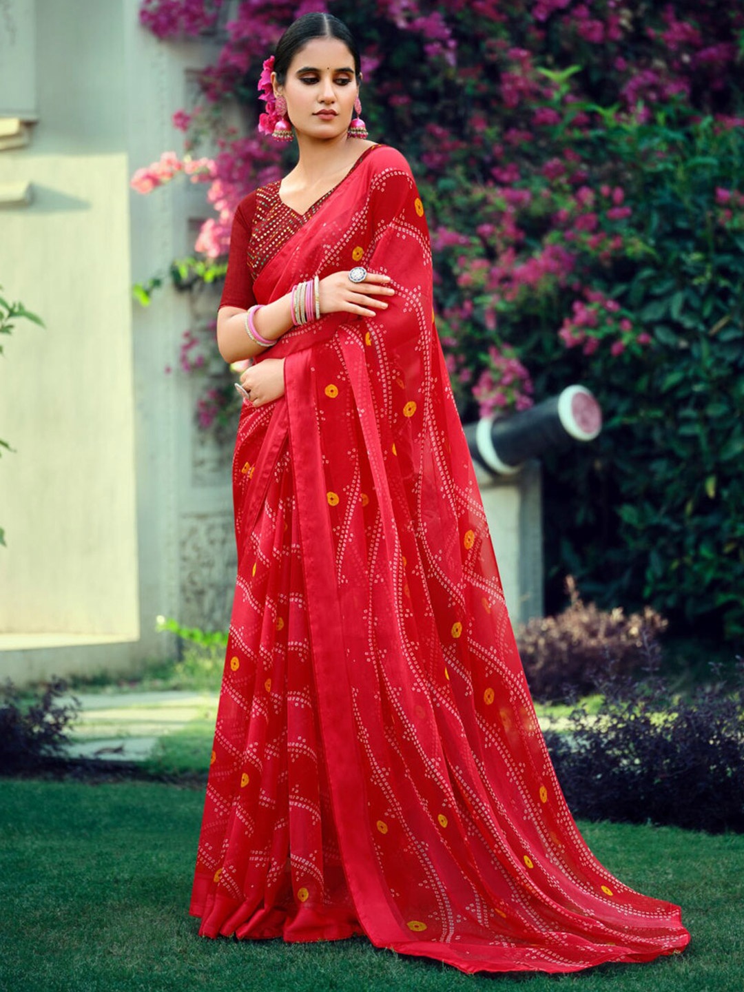 

SANSKAR Bandhani Pure Georgette Saree, Red