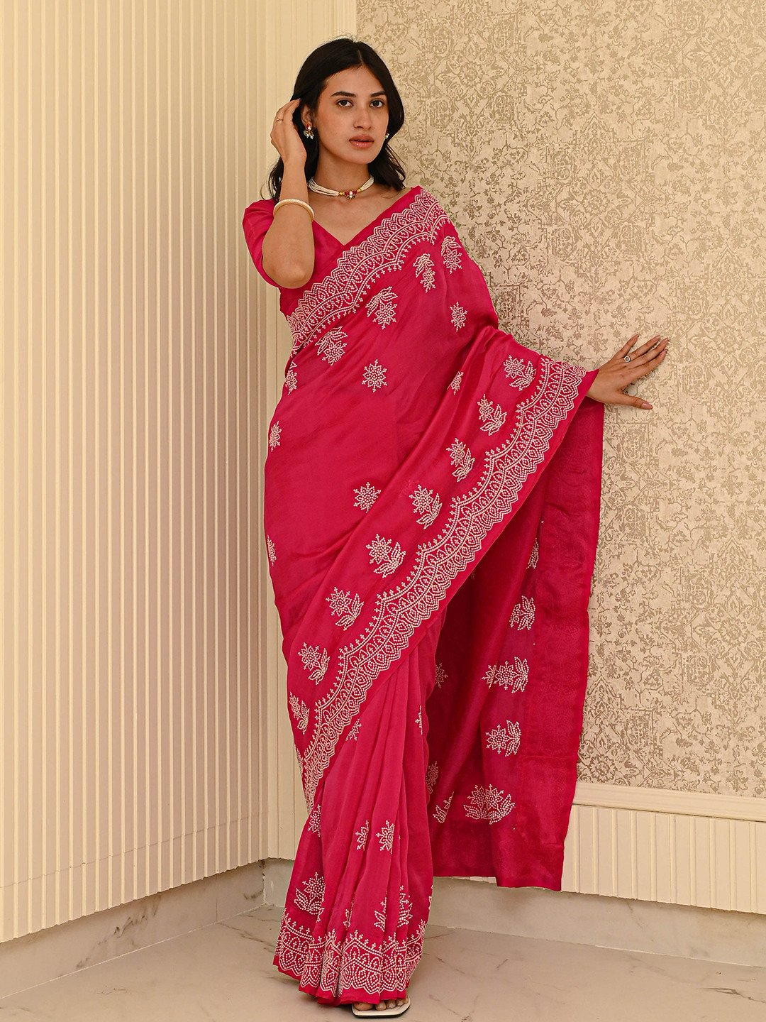 

Bunaai Ethnic Motifs Embroidered Organza Heavy Work Saree, Pink